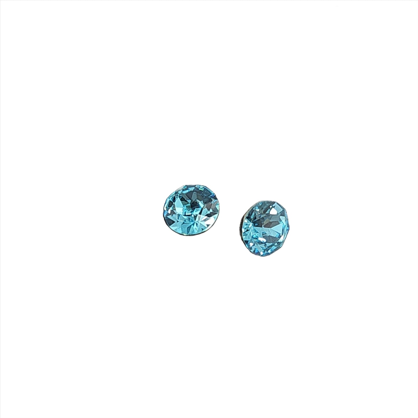 Swarovski Crystal Light Turquoise SS29, 2 pcs - My Beauty Boutique