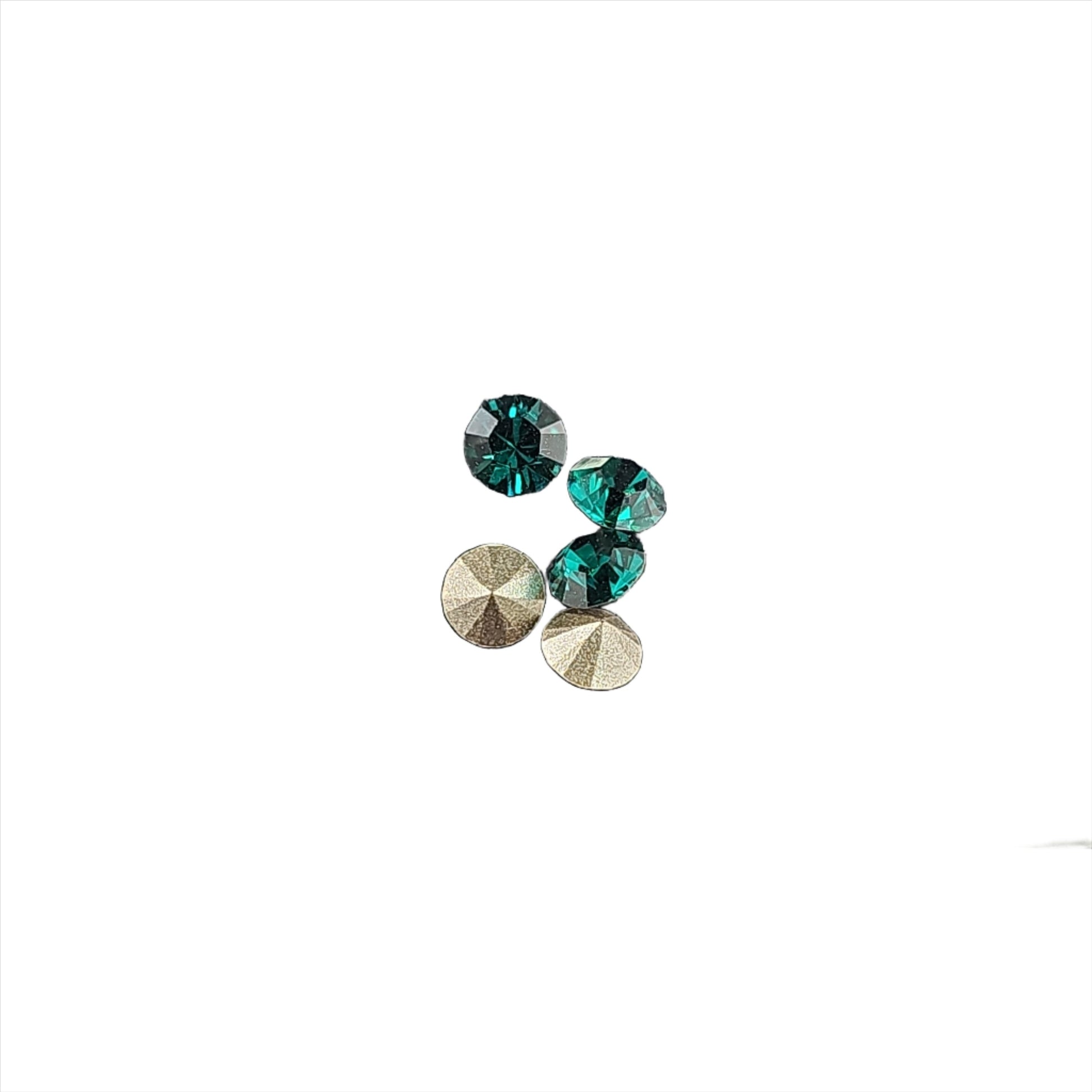 Swarovski Emerald 4mm Xilion (1028) 5pcs - My Beauty Boutique